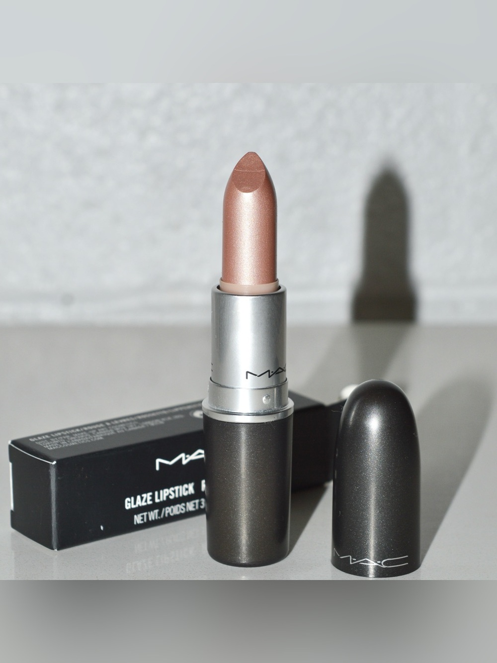 MAC Cosmetics Lipstick *FROU* Limited Edition Extremely Rare BNIB - Picture 6 of 8